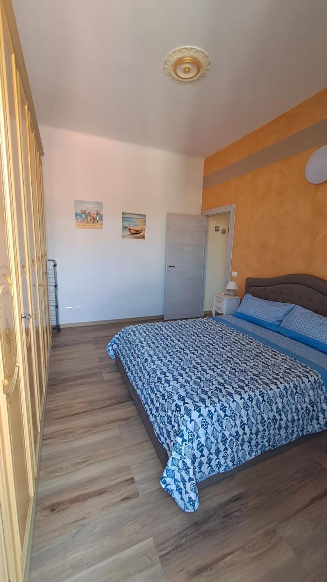 Orizzonte 5 Terre - Via Napoli 85, Stazione Centrale - Centro Storico La Spezia Bagian luar foto